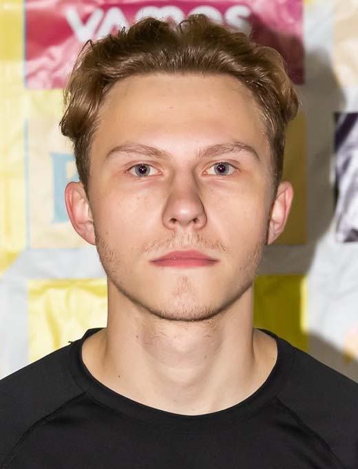 Кардаков Денис